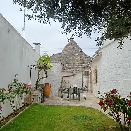 度假居 Trulli Soave *
